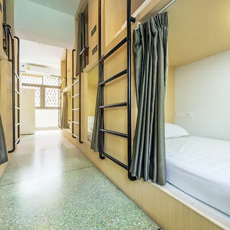 Sloth Hostel-2